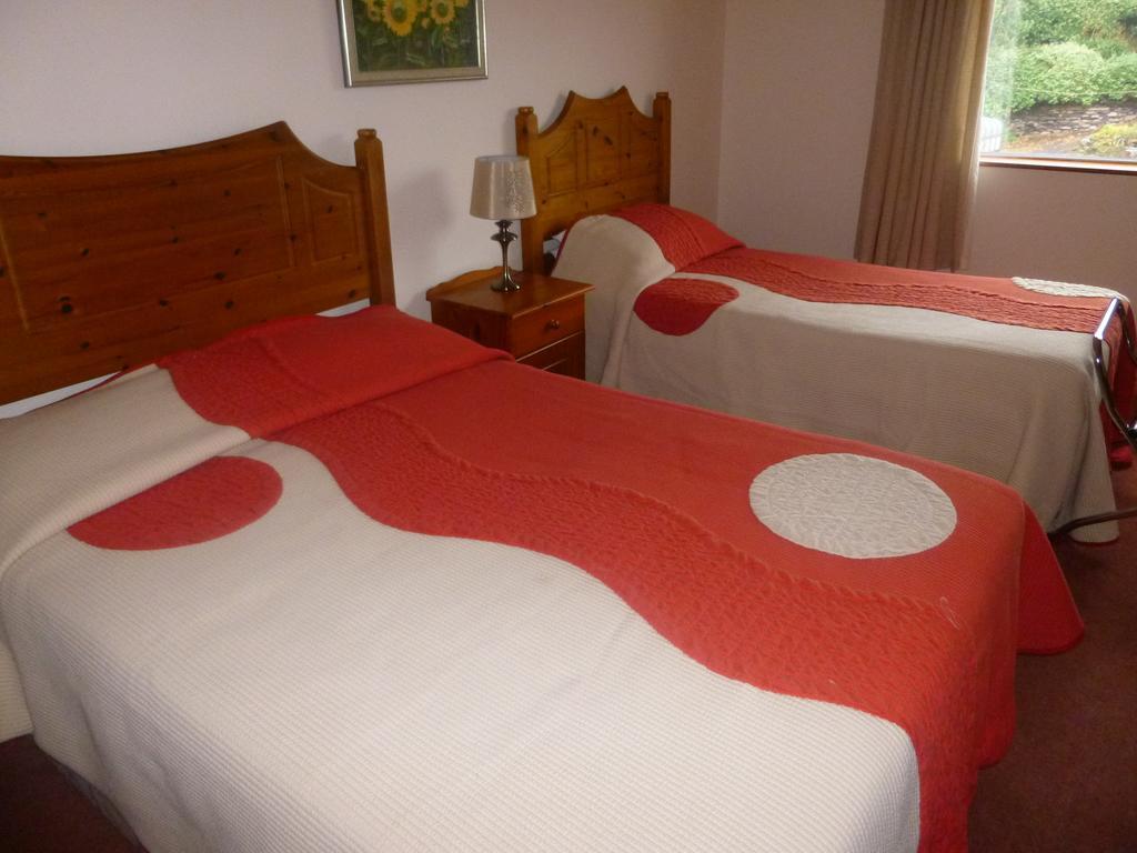 Clifford'S Ocean View B&B Waterville Bilik gambar